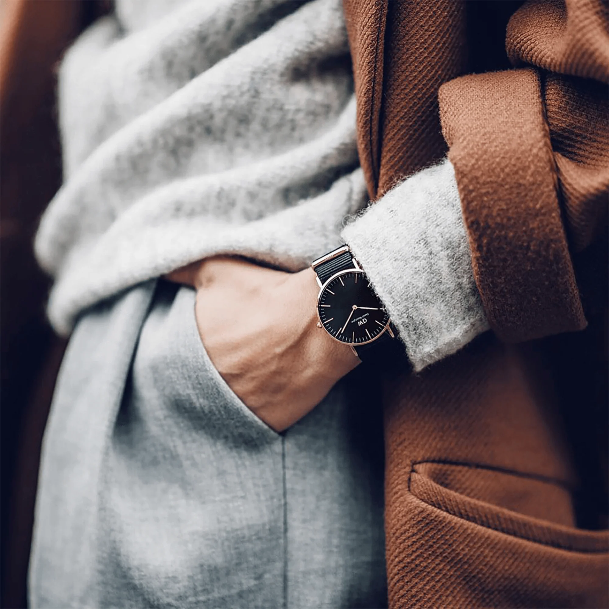 Classic Cornwall Black Rose Gold - Image 2